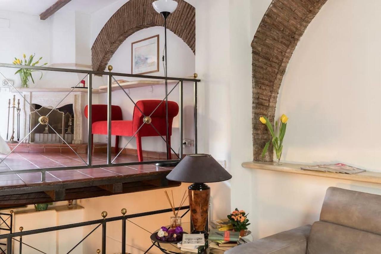 Cedro Terrace&jacuzzi - Loft In Trastevere Ferienhaus *